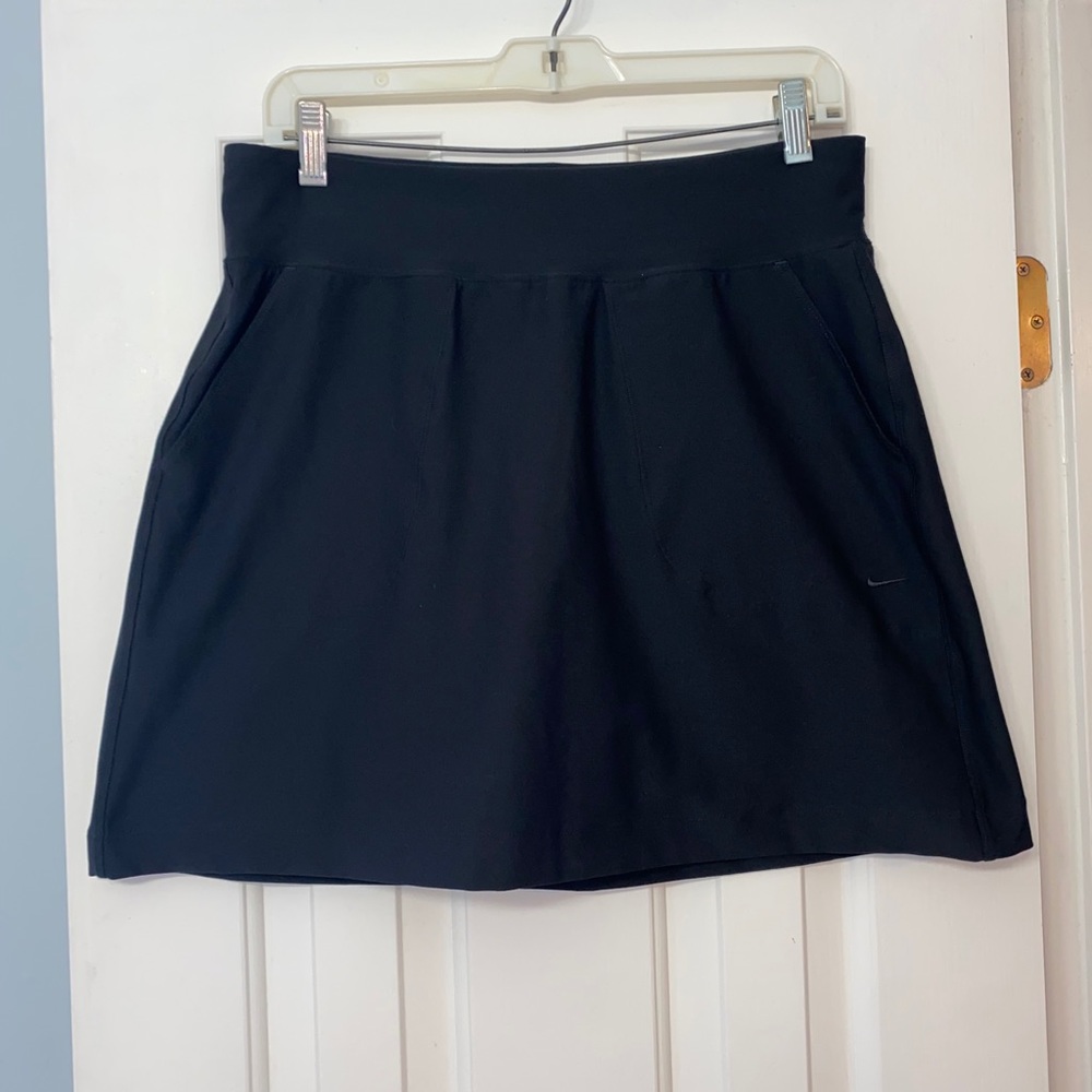 Nike women’s golf skort